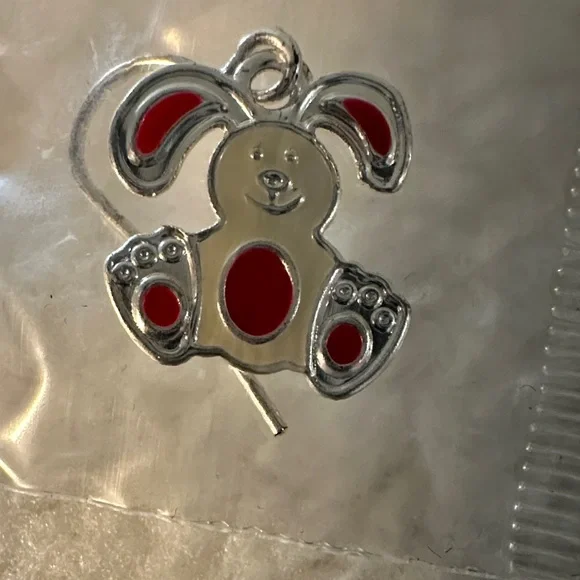 Avon 210-EASTER EARRINGS Bunny Studs - Picture 3 of 12